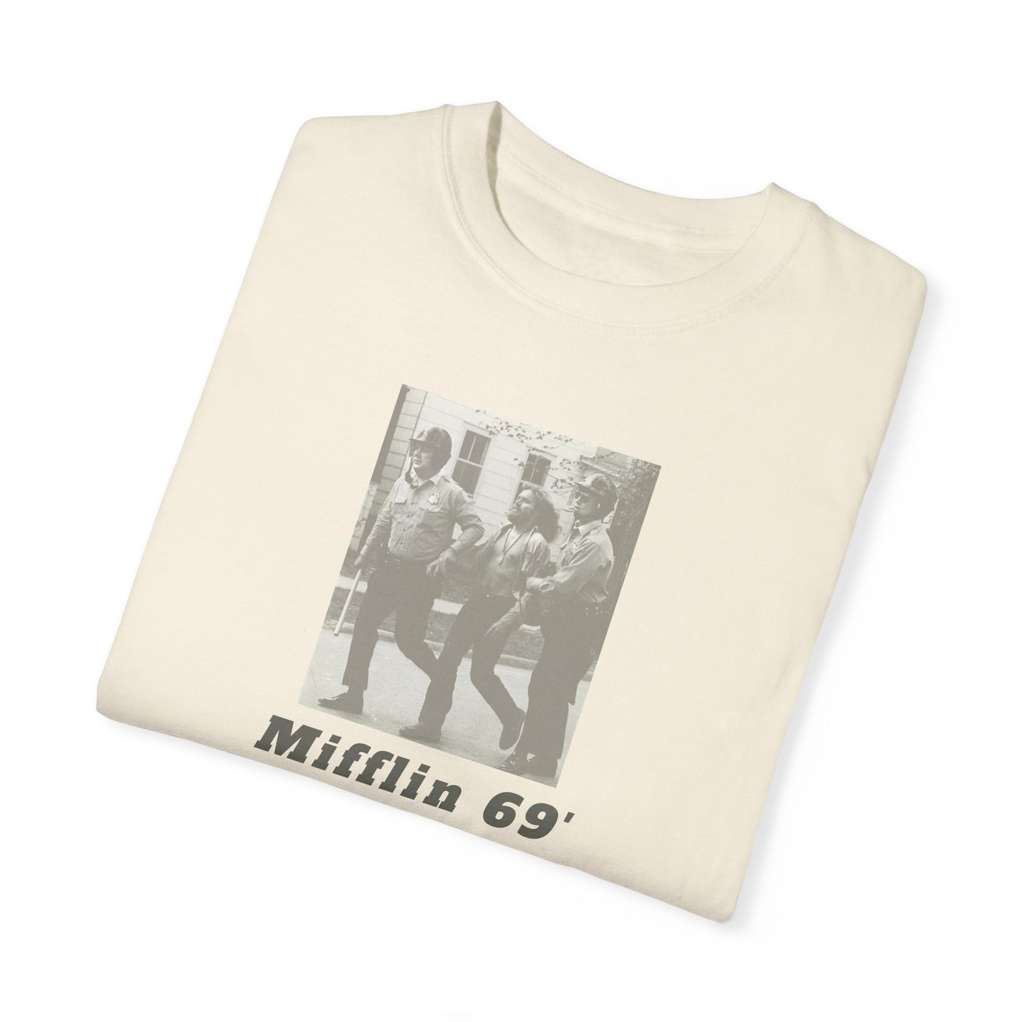 RETRO COP TEE