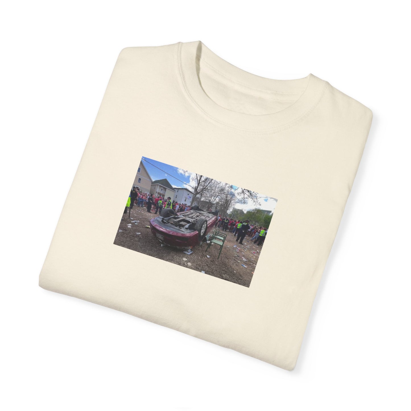 RIP RED CAR TEE